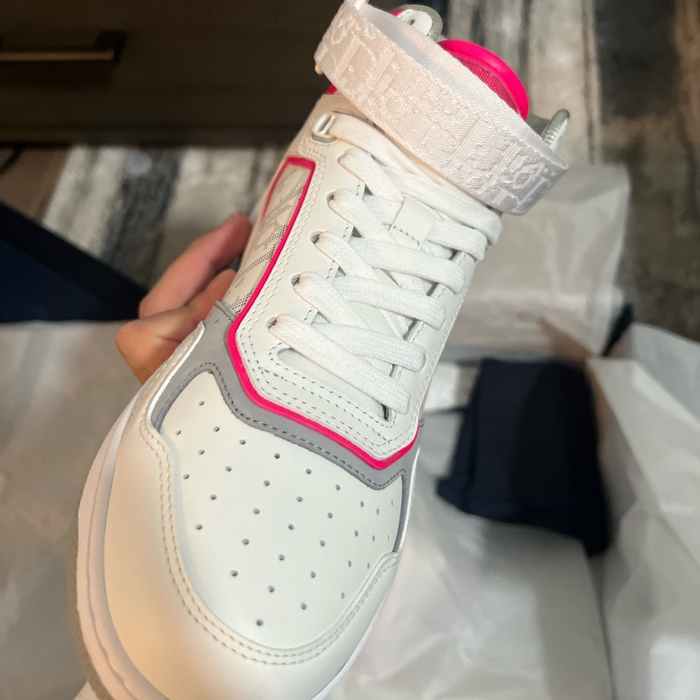 Women’s Pink Dior Oblique sneakers in size 39. - Picture 10 of 11